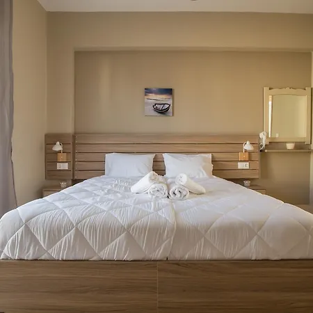 Ilaeira Aparthotel Argassi